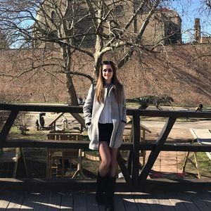 Meet your Posher, Dilan